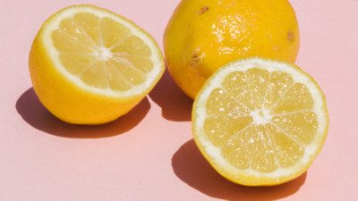 creative advertising - ad budgets in a recession - lemons