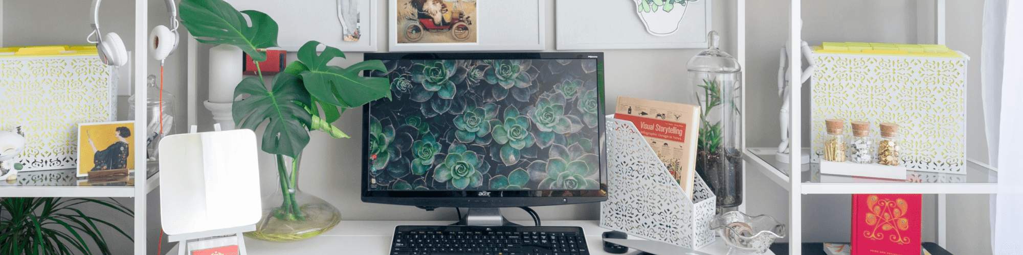 Home office desk setup space influences creativity at work